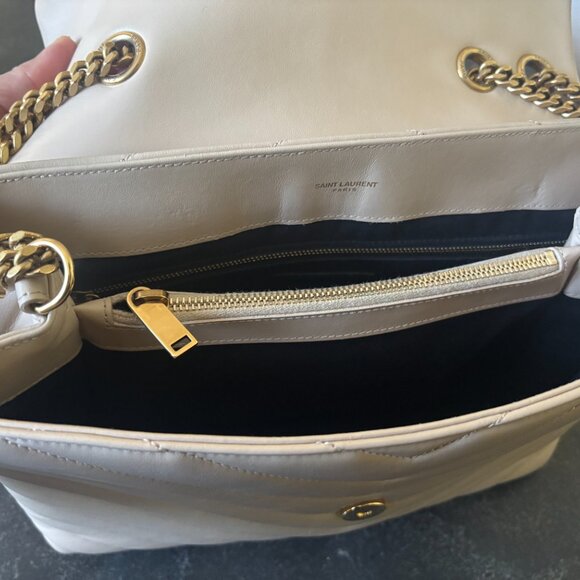 Saint Laurent Medium Loulou Matelassé Leather Shoulder Bag - Picture 8 of 9